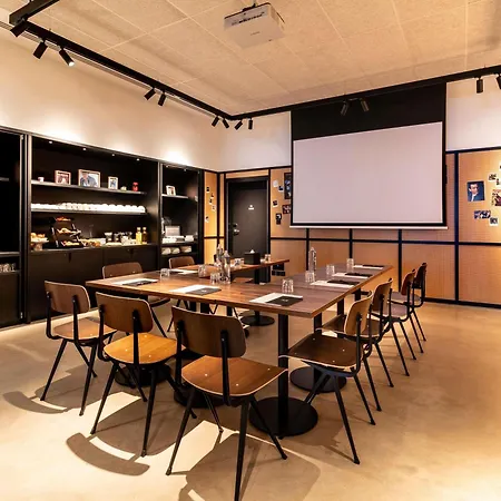 Ibis Styles Paris Hotel