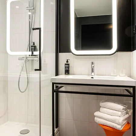 Ibis Styles Paris Hotel