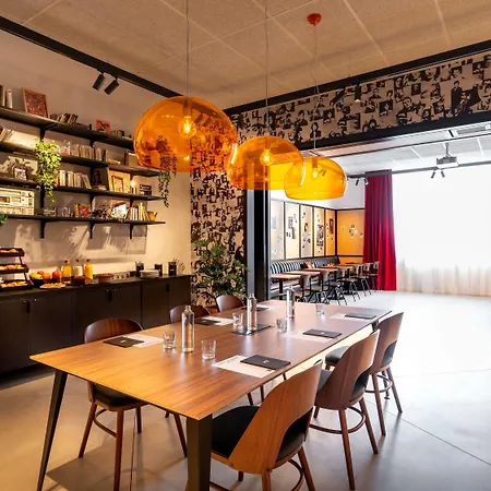 Ibis Styles Paris 3*