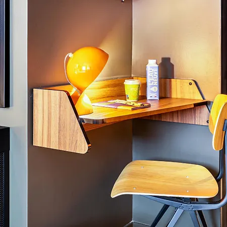 Hotel Ibis Styles Paris 3*