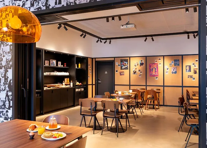 Otel Ibis Styles Paris 3*